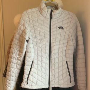 The north face jacket brand new